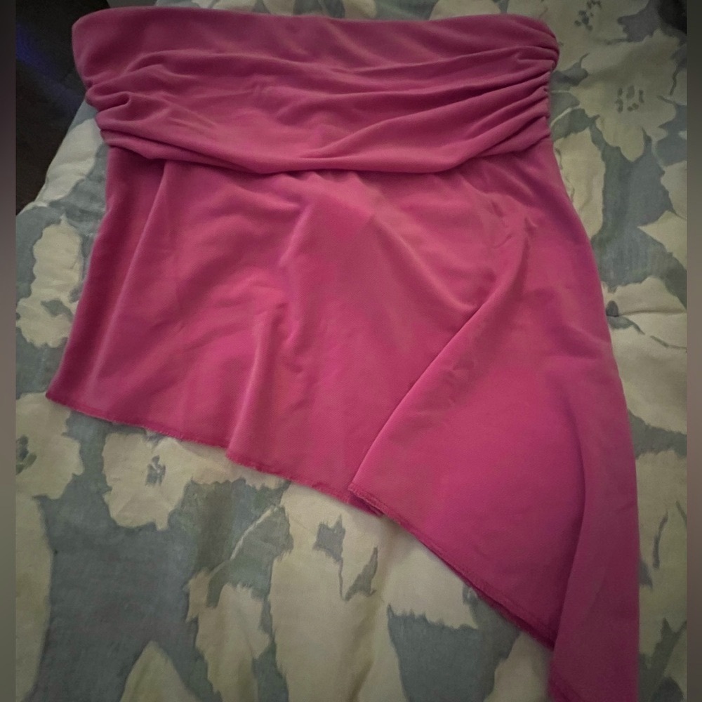 Asymmetrical tube top